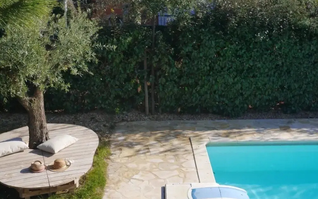 Cyprès et Galets