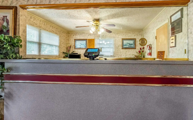 Worthington Motor Lodge