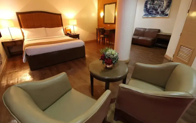 EON Centennial Plaza Hotel