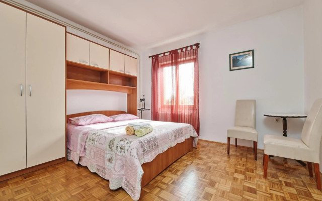 Apartment Car