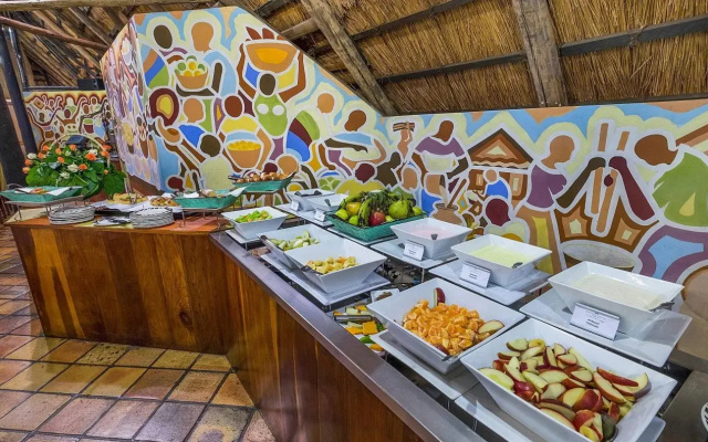 Protea Hotel by Marriott Lusaka Safari Lodge