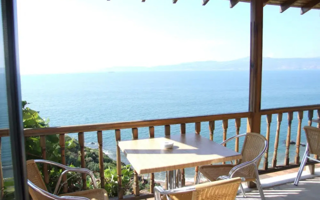 Dogalya Hotel