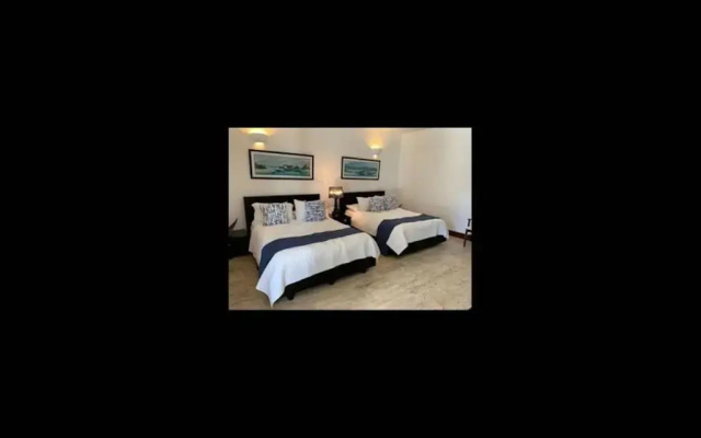 Srvittinivillas Luxury Modern Villa Espaciusbest Location and Service