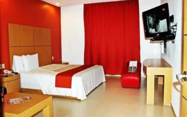 Royal Auto hotel