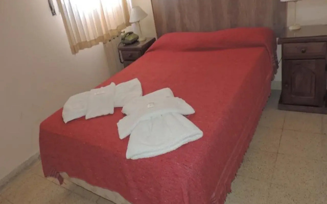 Guemes Hotel & Spa