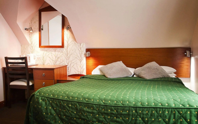 Abbey House Hotel
