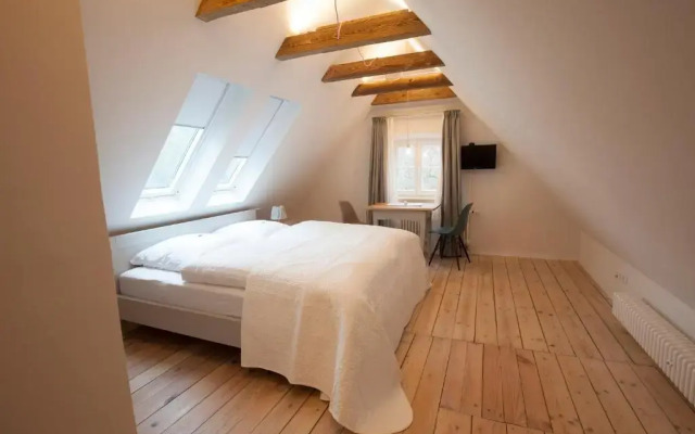 Bed and Breakfast unter den Linden