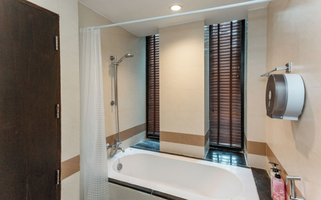 1BR Poolside Fisherman Village C272