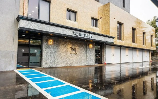 Yangju JS Hotel