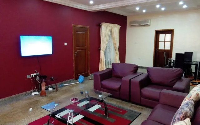 furnished indoor pool gym 3 bedroom flat