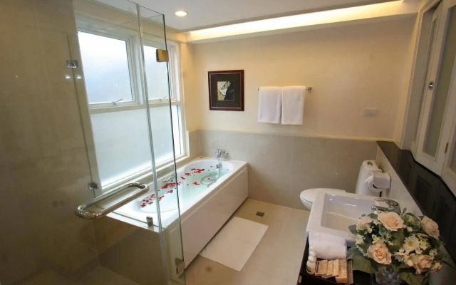 Hope Land Hotel Sukhumvit 24