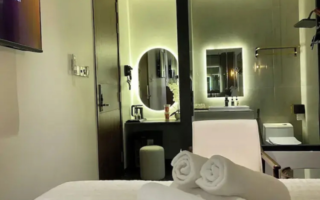 Đông Như 5 Hotel