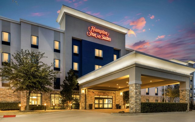 Hampton Inn & Suites Dallas/Plano-East