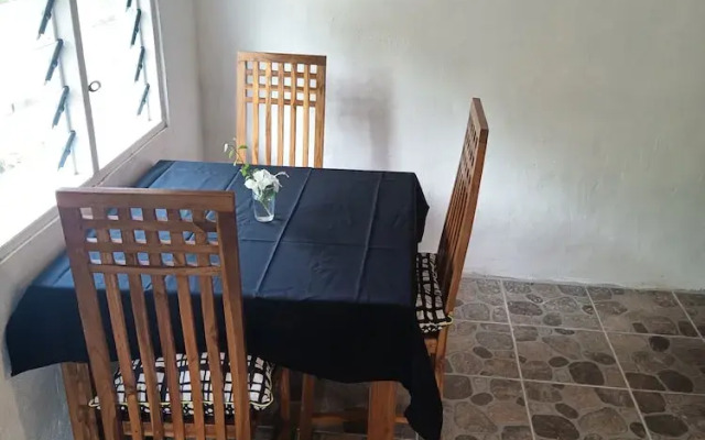 Mahina Lodge