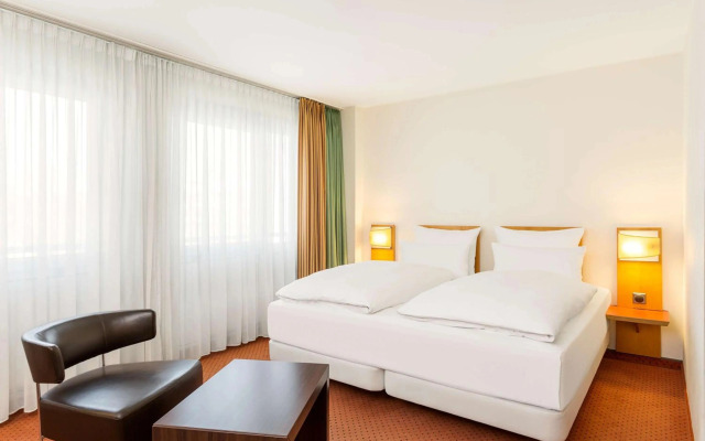 iStay by NH Berlin City Ost Hotel