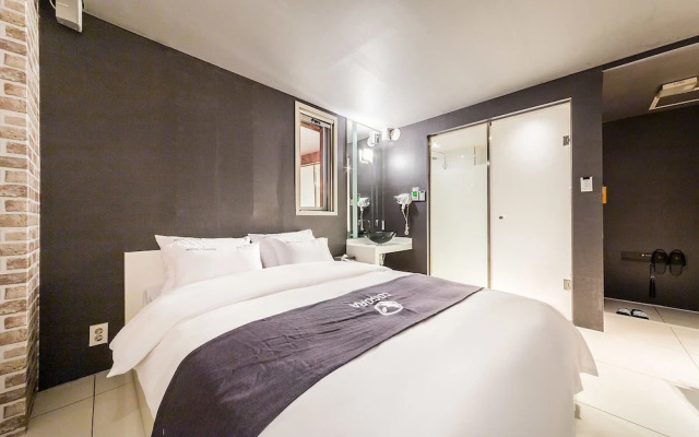 Cogora Hotel