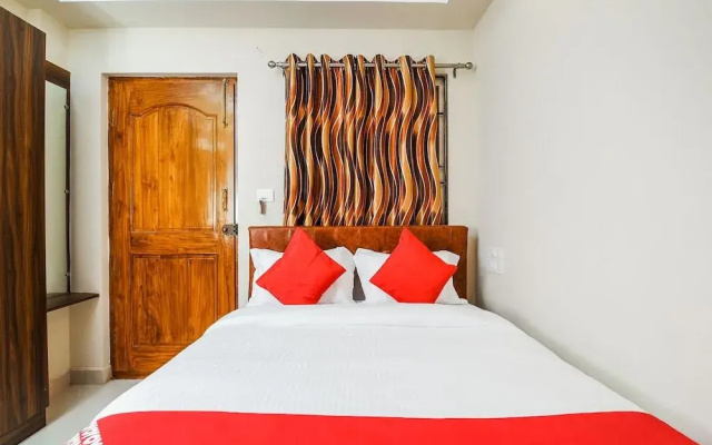 Oyo 26559 Renuka Hotels