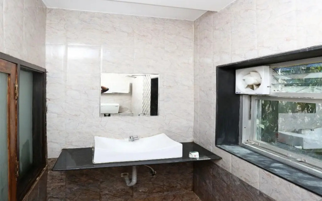 Hotel Kiran by OYO Rooms