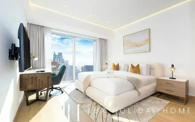 LUX The JW Marina Suite 2