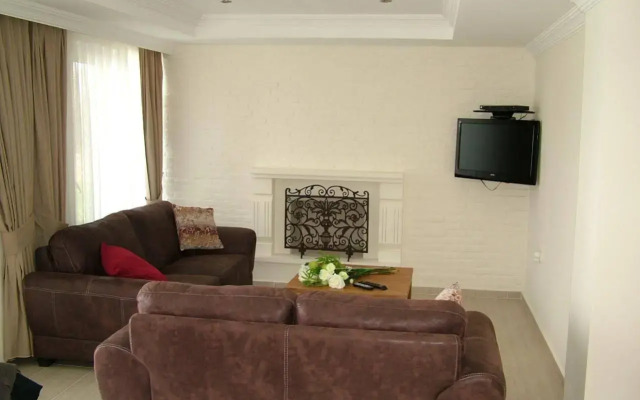 Golden Heights Villas