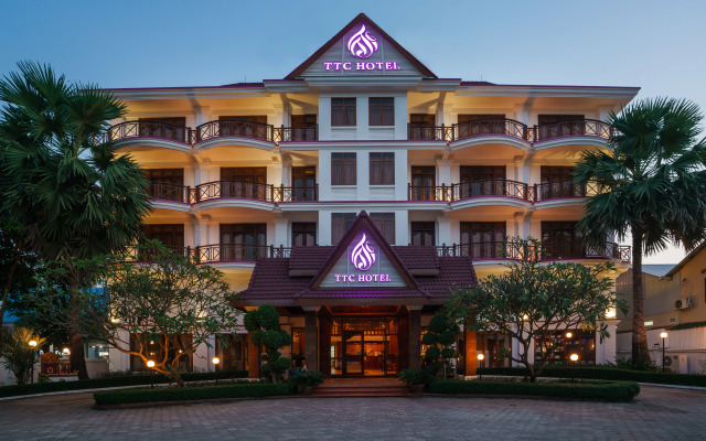 TTC Hotel Premium-Angkor
