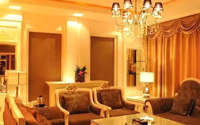 Pucheng Xinglong Hotel