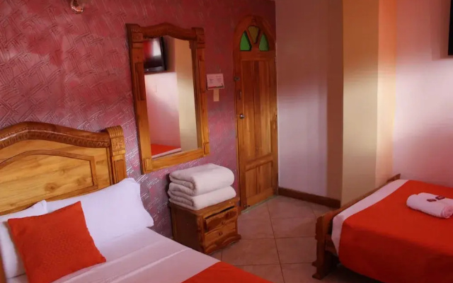 Hotel Las Guacamayas Guatape by Colclick