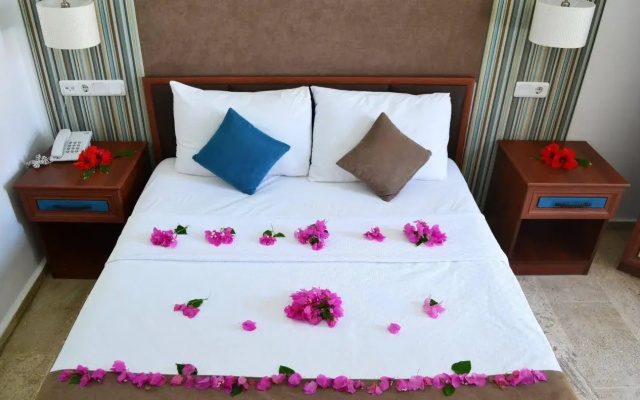 Oskay Hotel