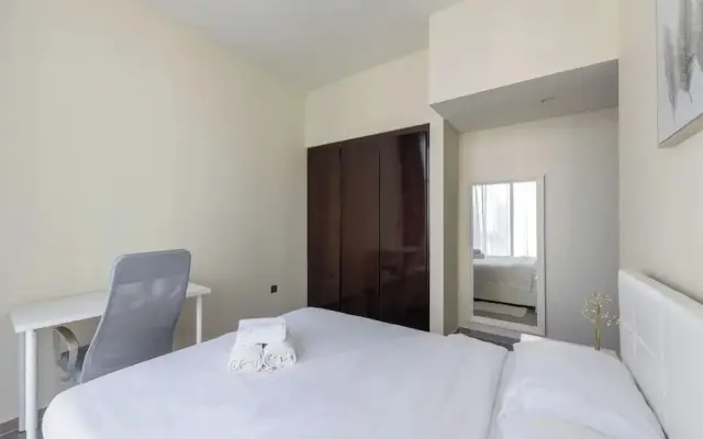 Modern 2BR Apartment in Merano Tower
