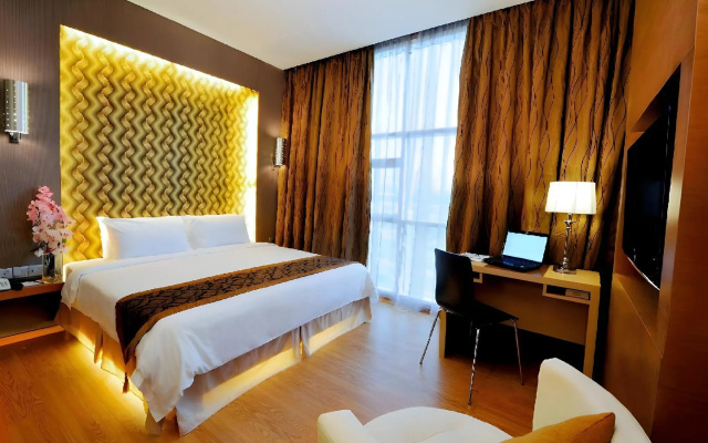 Courtyard Hotel @ 1Borneo