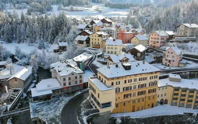 Hotel Albula & Julier