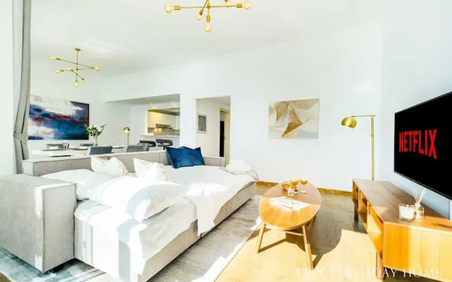 LUX The JBR Beach Sea View Suite