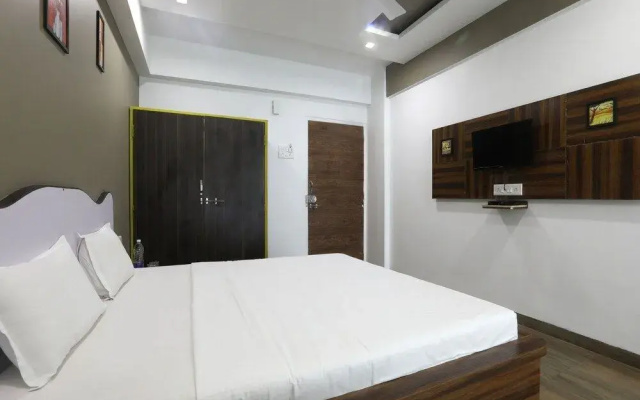 White House Beach Resort by OYO Rooms