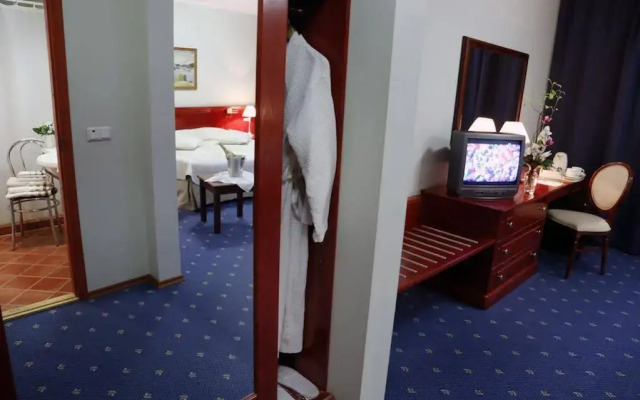 Draakon Hotel