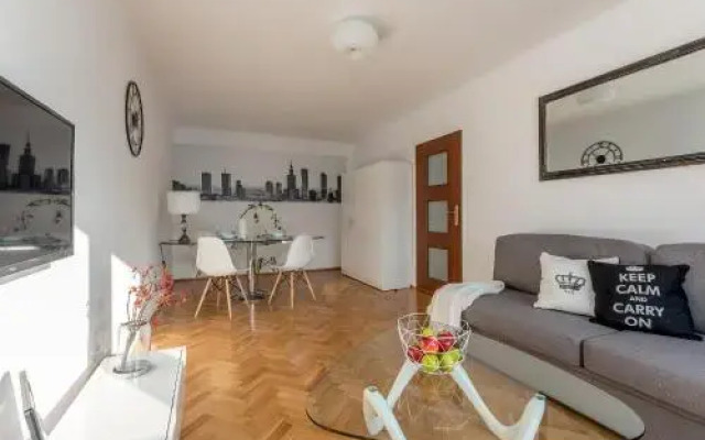 Ajax Apartments Rondo Onz