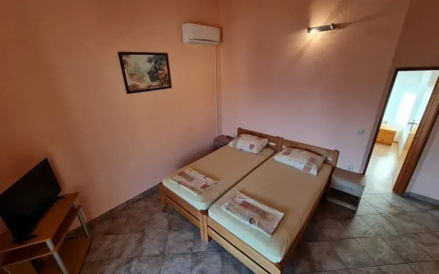 Apartments Robi