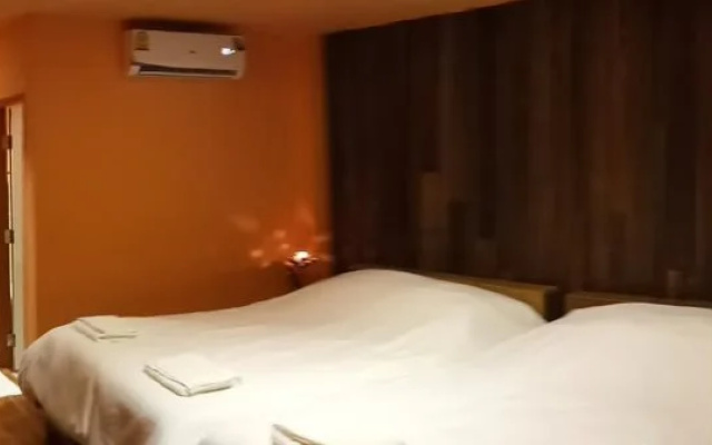 Honeyland Resort
