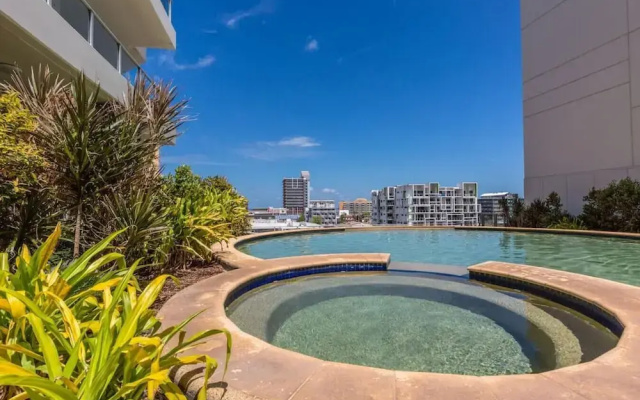 ZEN CITY & SEA - Executive 1BR Suite