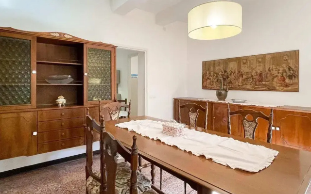 Pleasant Holiday Home With Whirlpool