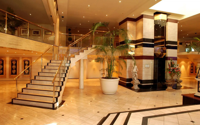 Peermont Metcourt Suites at Emperors Palace