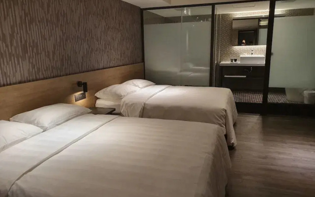 City Suites Taoyuan Station
