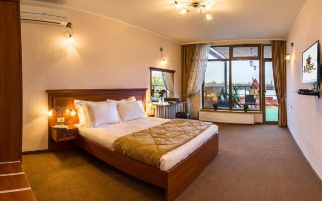 Hutor Hotel Днепр комната для гостей