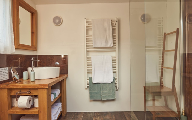 Braeburn Lodge