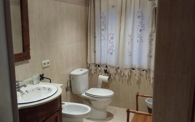 Hostal Rio Almar