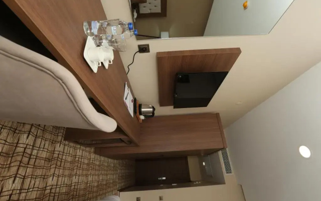 Grand Mela Hotel
