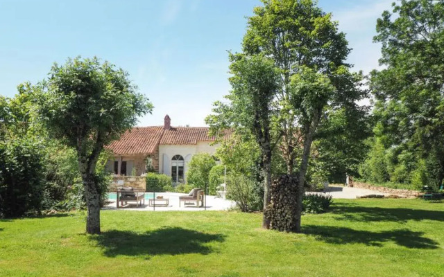 GiTE DE LORANGERIE