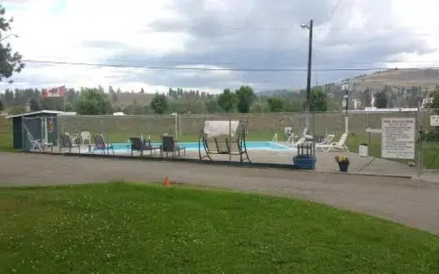 Evergreen Motel