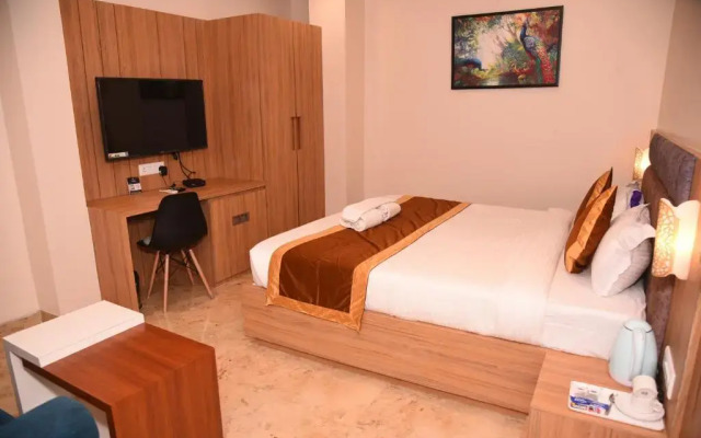 Hotel Ekta International