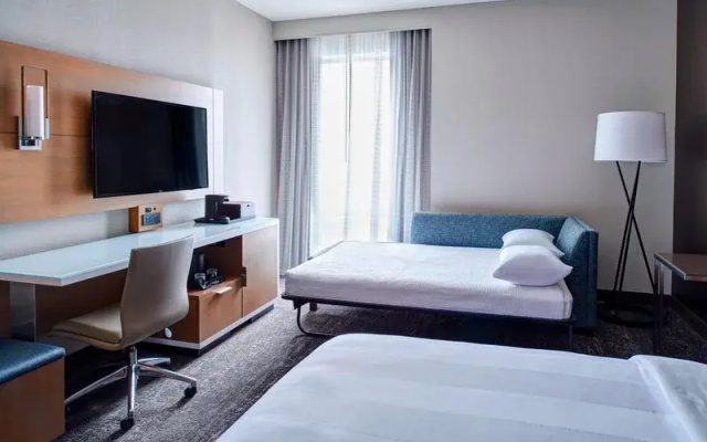 Marriott Auburn Hills Pontiac at Centerpoint