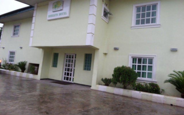 Отель Island Heights Hotel Нигерия, Лагос - отзывы, цены и фото номеров - забронировать отель Island Heights Hotel онлайн вид на фасад